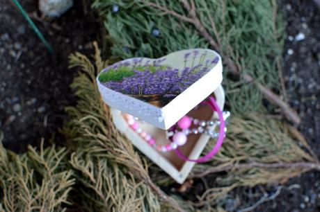 Levanduľová šperkovnica, 