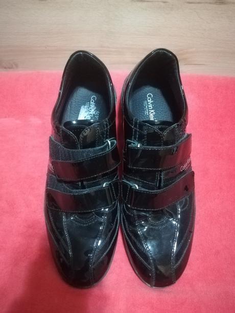 Lesklé tenisky originál calvin klein, 42