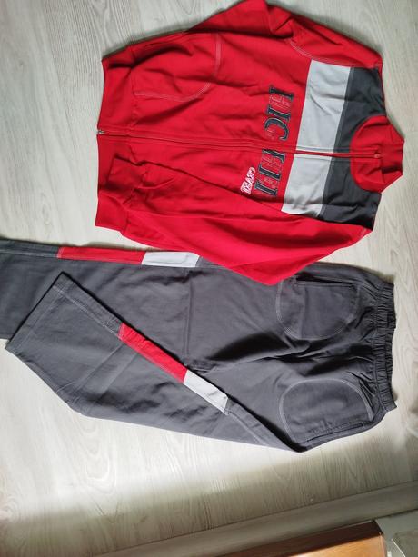 Tepláková súprava slovenka., slovenka,152