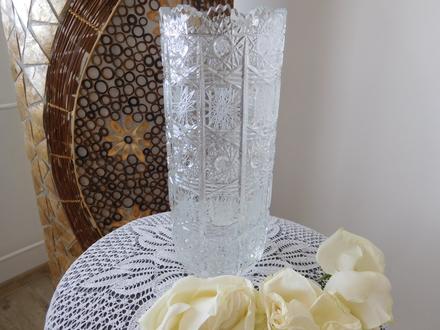 Vysoká ťažšia váza kryštálová-top top stav., 