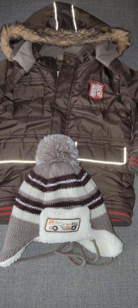 Bunda s čiapkou, kik,104