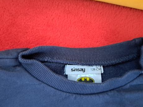 Mikiny a svetre, 128