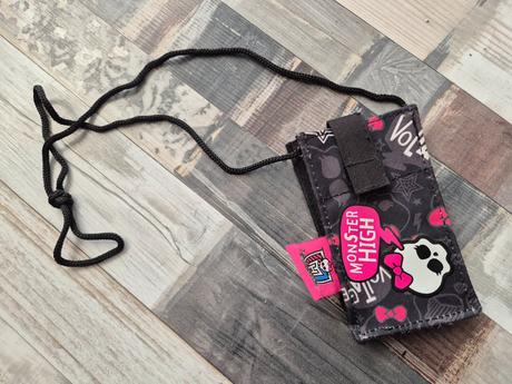 Kapsička na krk monster high, 