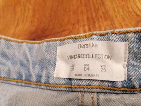 Riflová sukňa, bershka,36