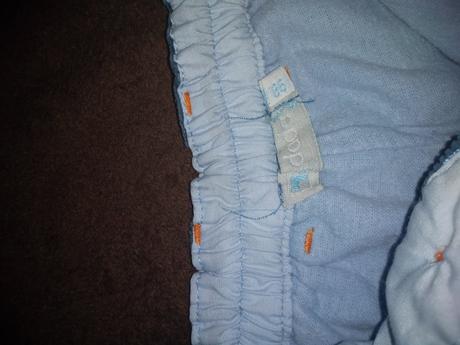 Mencestrove nohavice, 98