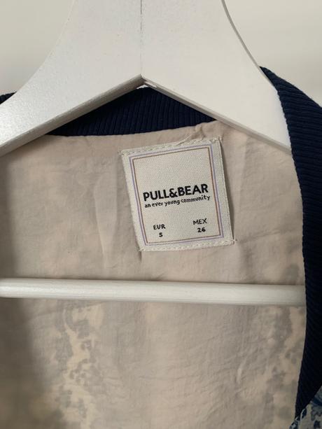 Lahka padava bomber bunda, pull&bear,s