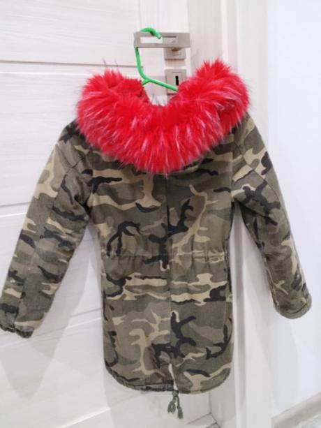 Maskáčová bunda, parka- 140 s červenou kožušinkou, 140