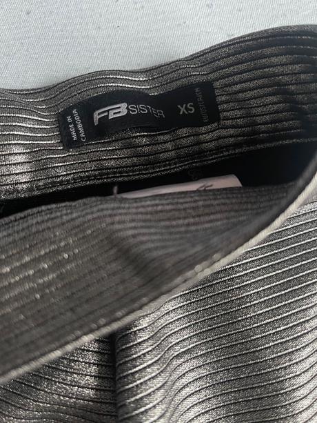 Strieborná sukňa, fishbone,xs