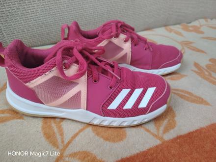 Adidas botasky, adidas,35