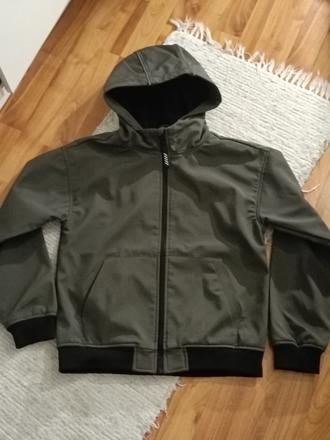 Jemna softshelova bunda, sinsay,152