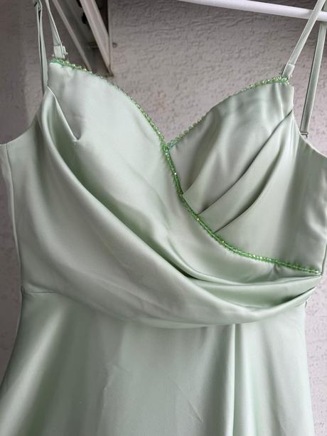 Šaty mia dresses, s