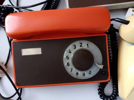 Telefón, 