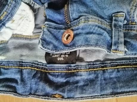 Roztrhané rifle, takko,146