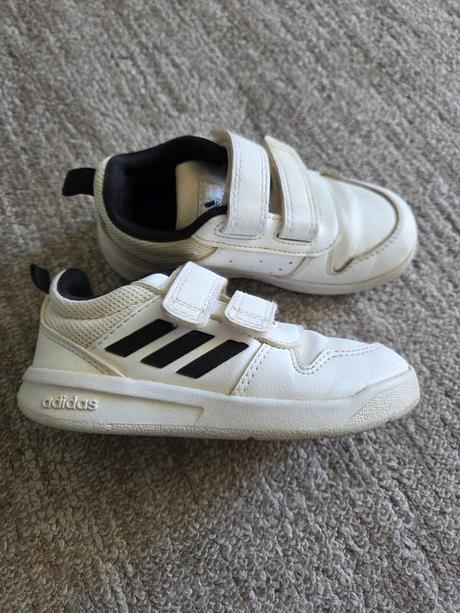 Adidas botasky vel.24, adidas,24