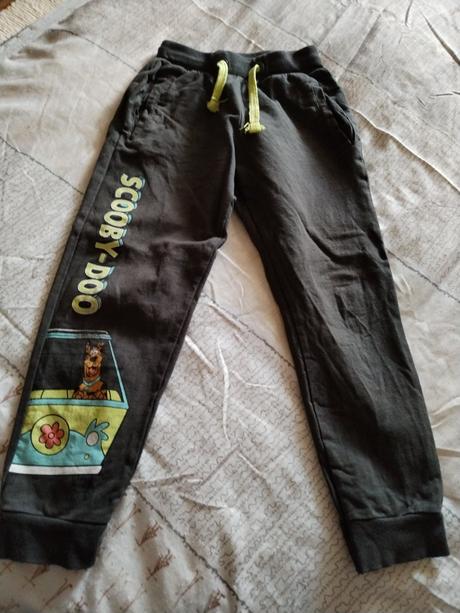 Teplaky pre chlapca, 110