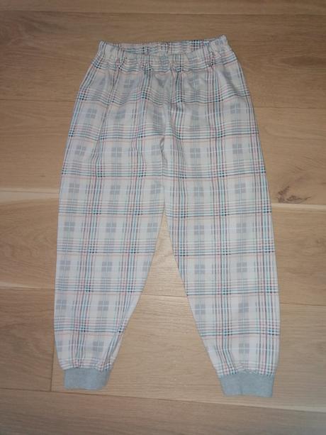 Pyžamo, slovenka,122