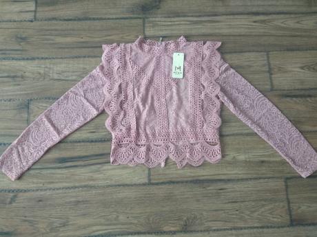 Ružový krajkový top, s