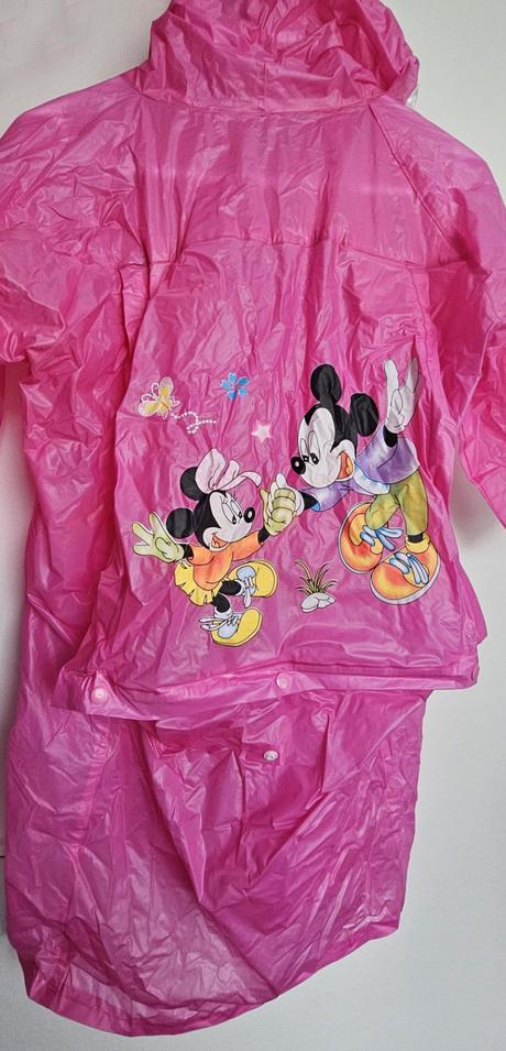 Pršiplášť s minnie a mickey, 