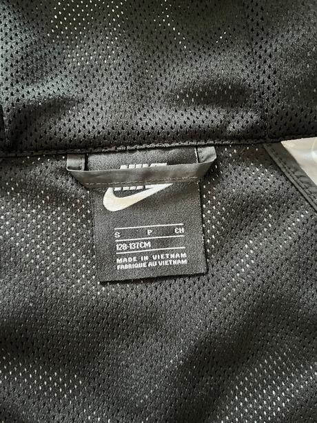 Jarná bunda, nike,134