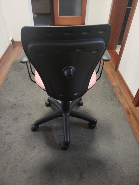 Dievčenska stolička, 