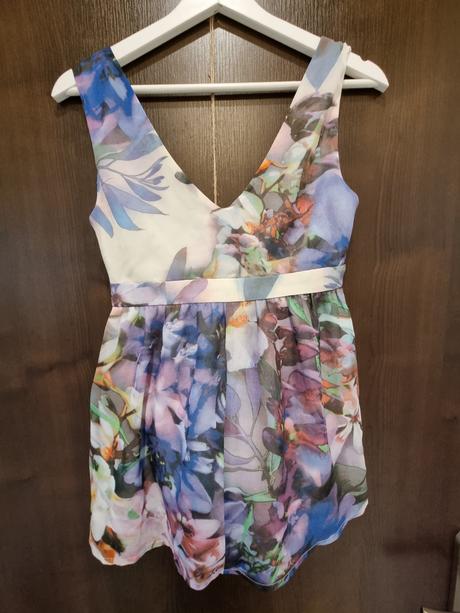 Kvetovaná oodji blúzka, 36