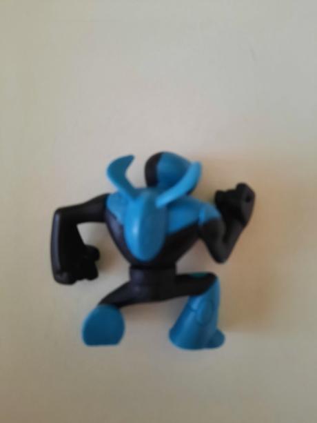 Postavicky 3 ks, výška 7 cm, 5,5 a 6 cm,