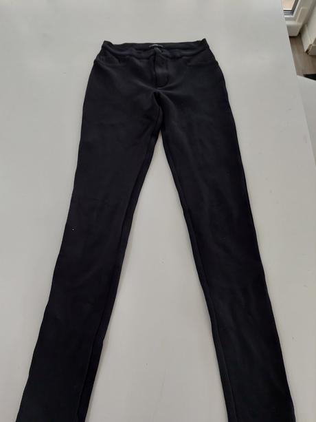 Hrubšie džegíny, tezenis,152