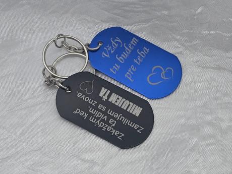 Kľúčenka s vlastným textom, 
