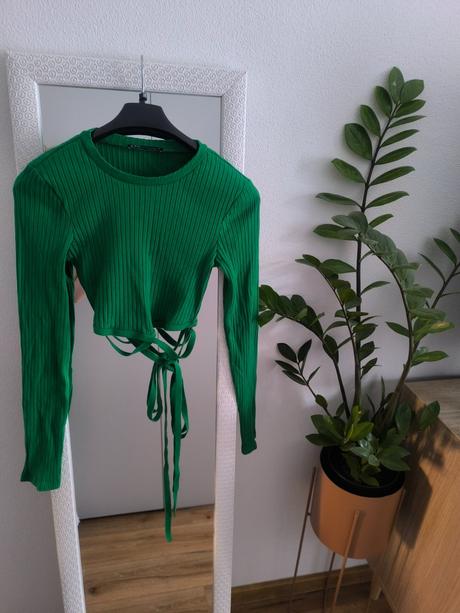 Zelený svetrík/top zara, zara,s