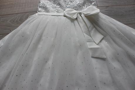 Šaty, veľ. 150, 152