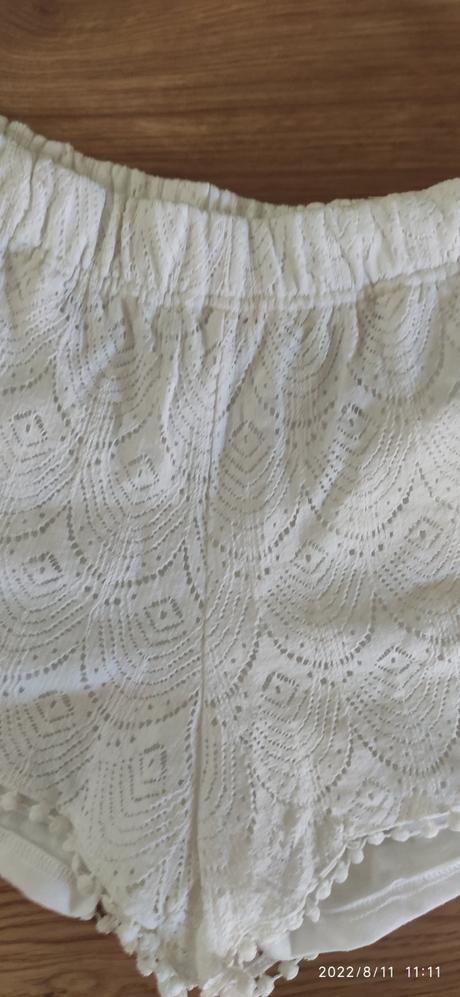 Čipkované kraťasy, pepco,40