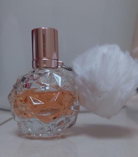 Predam original parfemy-zostatky,