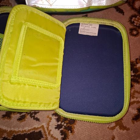 Školská taška +darujem peračník, 