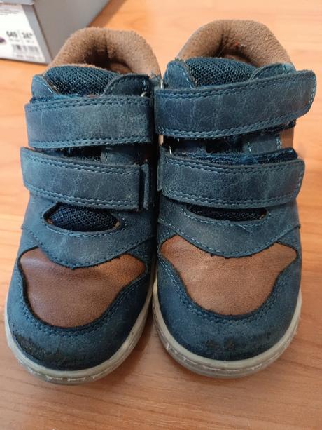 Topánky zimné, 24