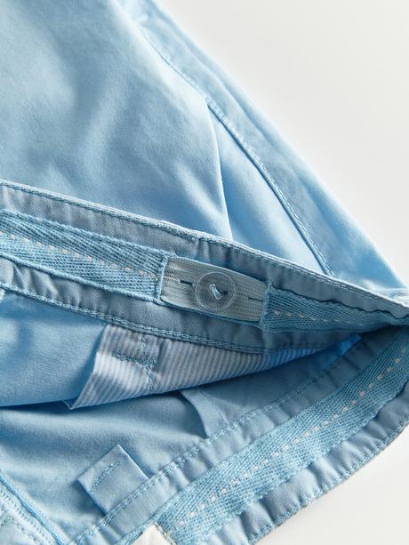 Bermudy, reserved,158