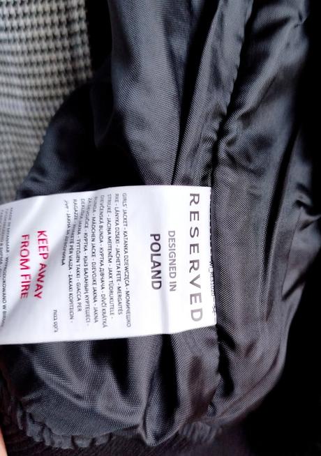 Prechodná tenká bombéra reserved  - super stav, reserved,146