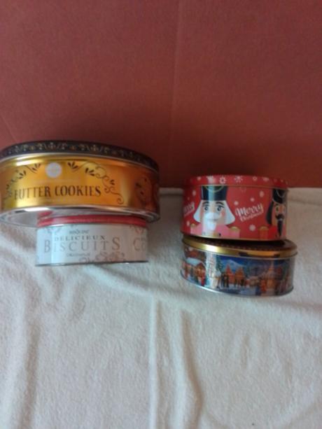 Plechové dózy 4ks, 