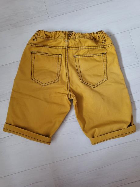 Zachovalé kraťasy, yigga,140