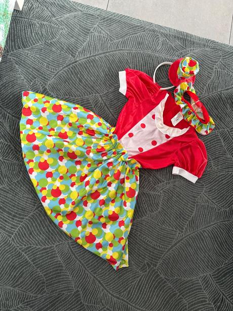 Kostym saty saso, v 130-140, 