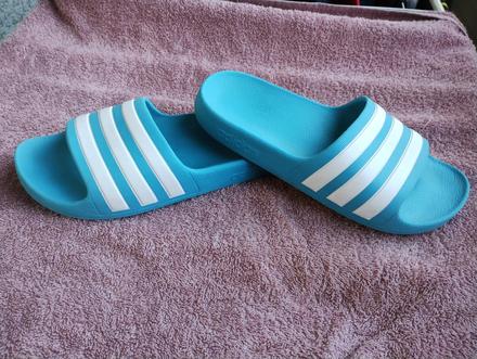 Šľapky, adidas,35