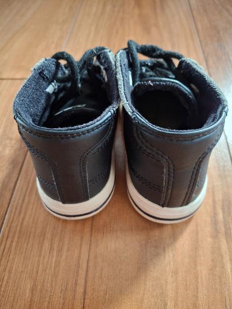 Frajerské botasky, adidas,21