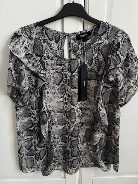 Bluzka s hadim vzorom, m / s