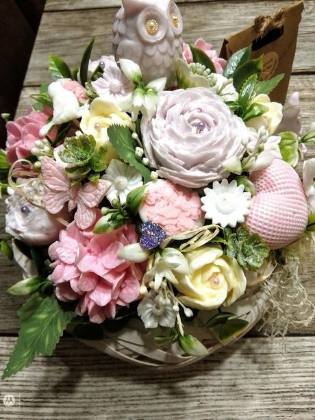 Voňavá mydlová kytica s hortenziami,