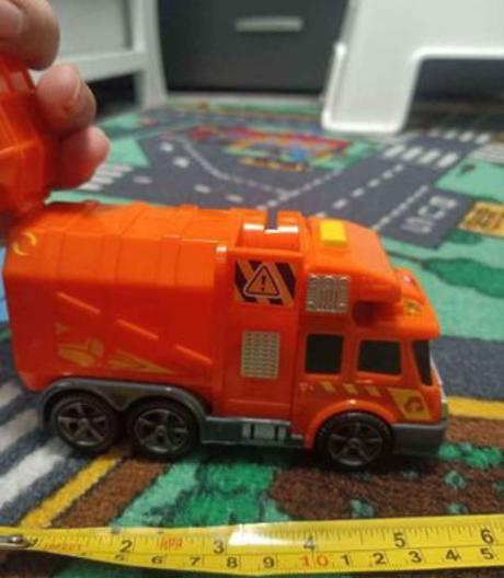 Mini policajná stanica + 2 autíčka, 