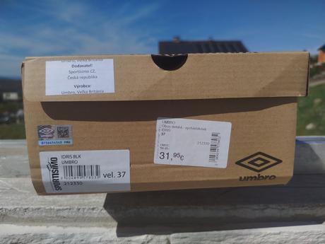 Botasky, umbro,37