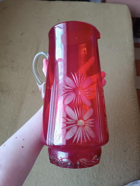 Retro červené brúsené sklo - váza a misa, 