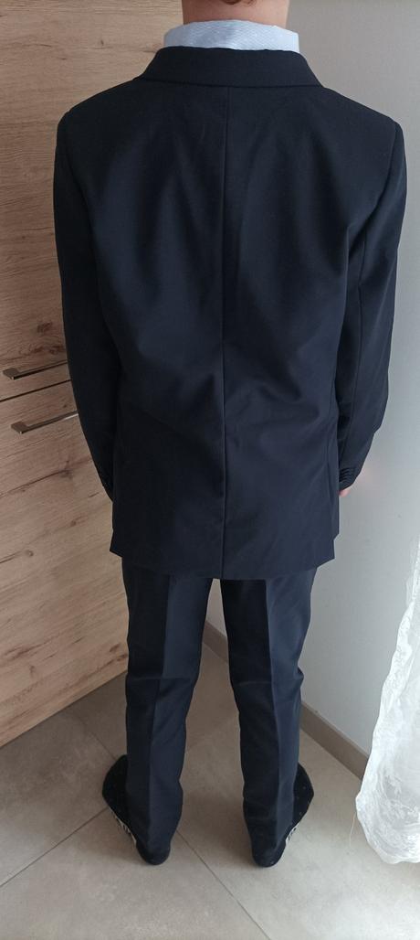 Oblek zara (sako a nohavice na puky ), 158