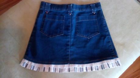 Riflova suknička, 122