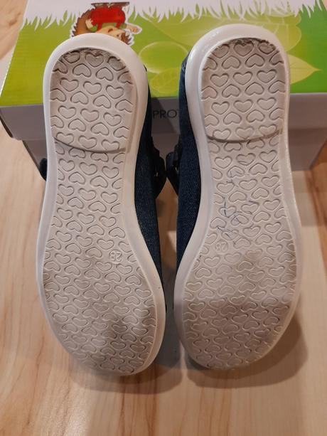 Modré balerínky, protetika,28