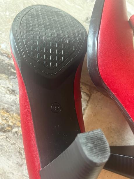 Červené kožené lodičky 37, lasocki,37